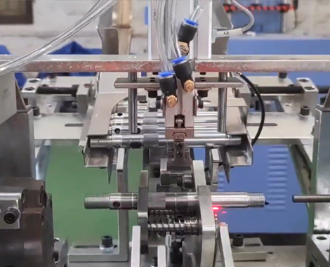 吊扇單頭自動卡簧機(jī) ● 視頻展示